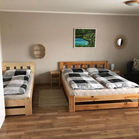 Ubytování u Malinků Přítluky Esterno foto