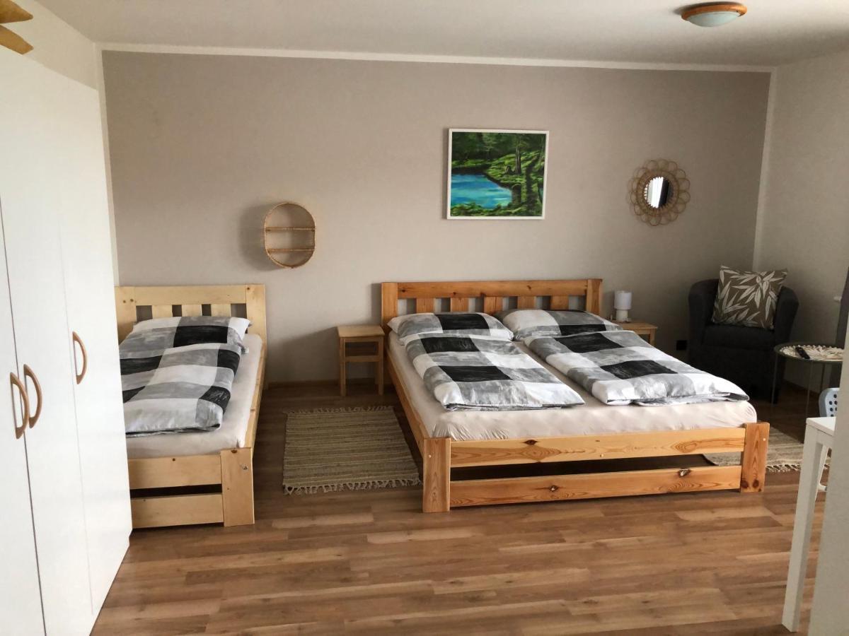 Ubytování u Malinků Přítluky Esterno foto